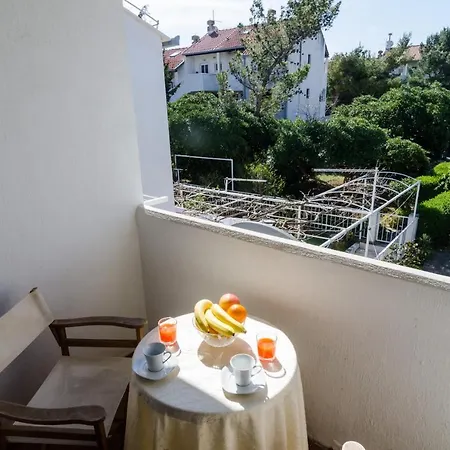 Amela Daire Dubrovnik