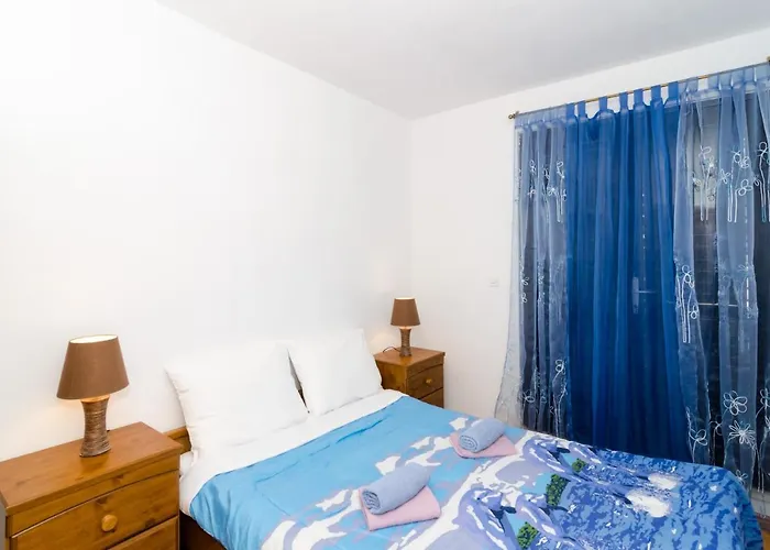 Amela * דוברובניק